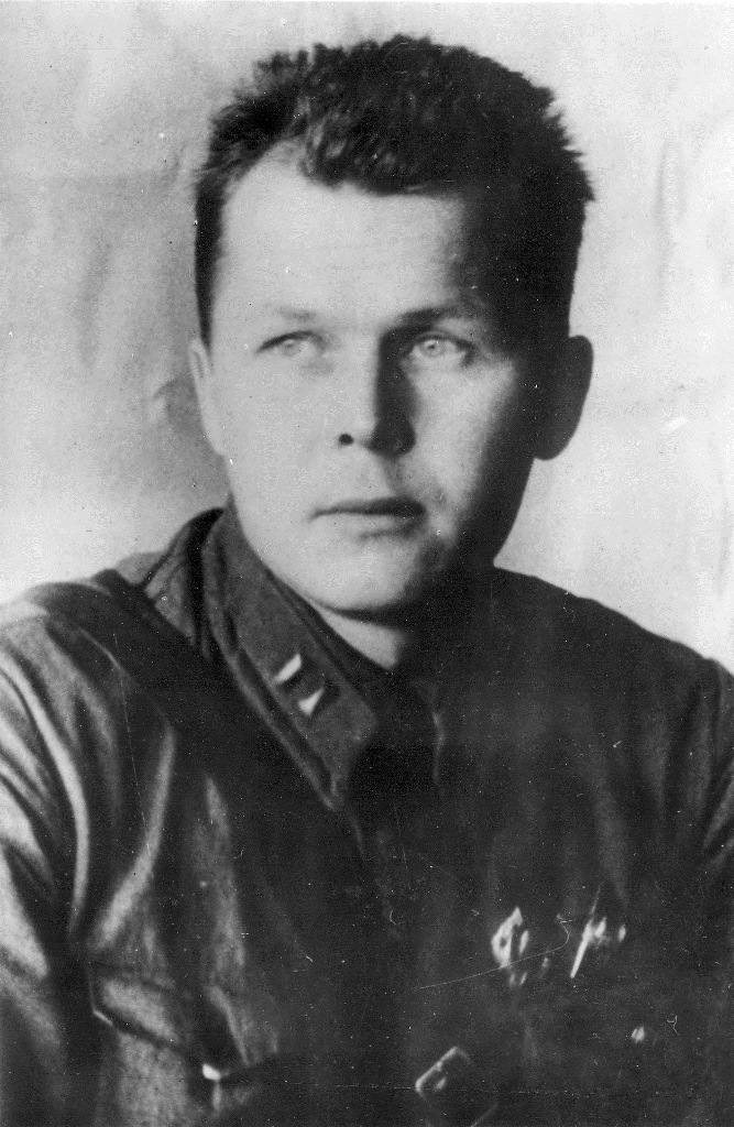 А. Твардовский, октябрь 1941 г.