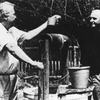 А. Твардовский и Константин Симонов. Красная Пахра, 1968 г.